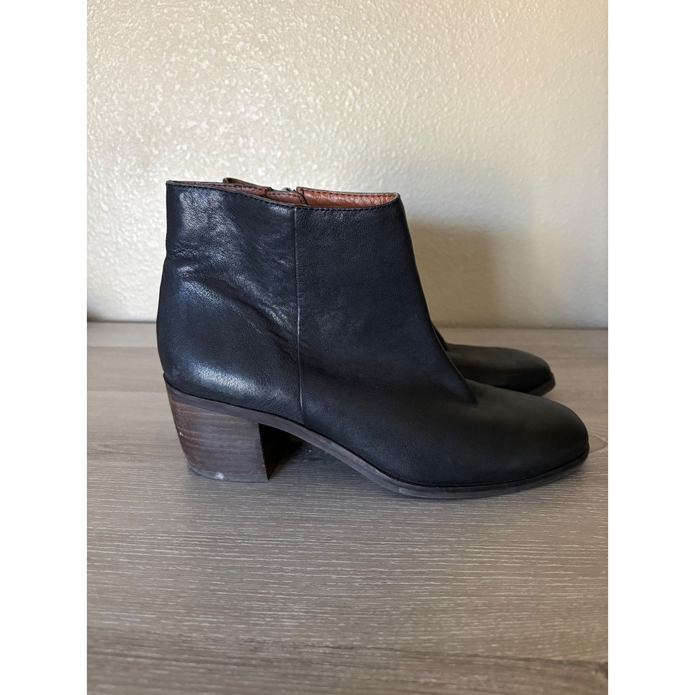 Lucky Womens 6.5M Black Leather Side Zip Block‎ Heel Ankle Boots Whimsigoth Moto - Picture 3 of 8